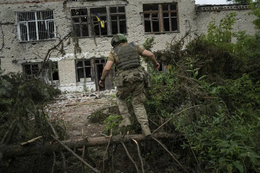 रुस र युक्रेन दुवैले ठूलो संख्यामा सैनिक हताहतको सामना गरिरहेका छन्  बेलायती सेना