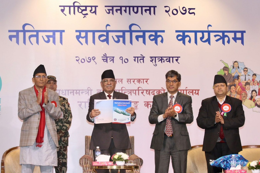 जनगणना : साक्षरता दर १० प्रतिशतले बढ्यो, करिब २२ लाख नेपाली विदेशमा