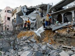 लम्बिँदै गाजा संकटः इजरायल बन्दी साटासाटको पक्षमा, हमासको माग युद्धविराम