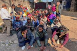 ७ हजारमा ‘किनिएका’ ४२ नेपाली कश्मीरमा बन्धक, खबर पाएर पनि सरकारको बेवास्ता