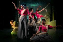 मण्डला थिएटरमा नृत्यमा आधारित नाटक ‘जून’को मञ्चन