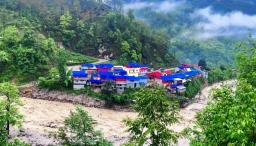 पूर्वी नेपालको विनाशकारी भलबाढीः जलवायु विपत्ति बढ्ने संकेत