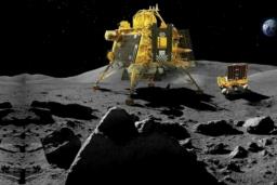 चन्द्रयान–३ को सफल अवतरण, चन्द्रमाको दक्षिणी ध्रुवमा पुग्ने पहिलो देश बन्यो भारत
