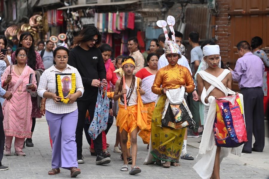 मनाइयो  सांस्कृतिक पर्व गाईजात्रा