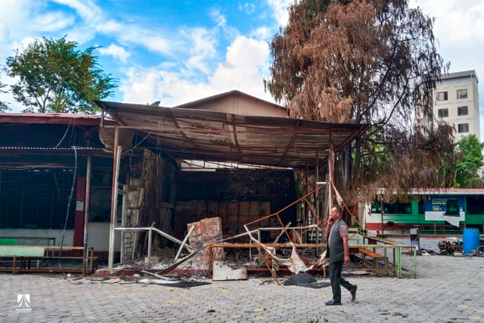 आगजनी भएको वैदेशिक रोजगार कार्यालय भवन