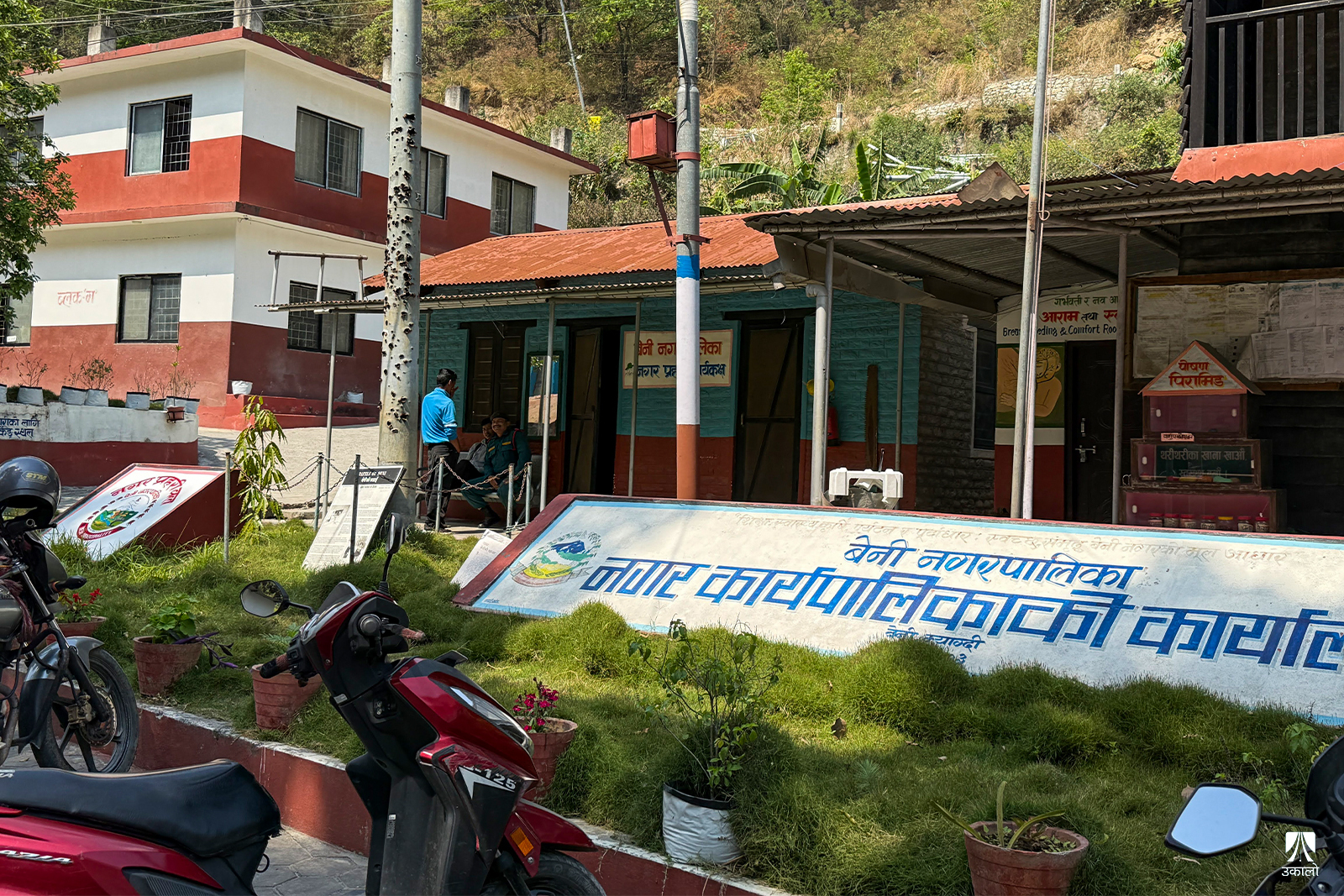 गोलीले छिद्र ‘शान्ति स्तम्भ’: सम्झाइरहन्छ २२ वर्षअघिको अत्यासलाग्दो रात