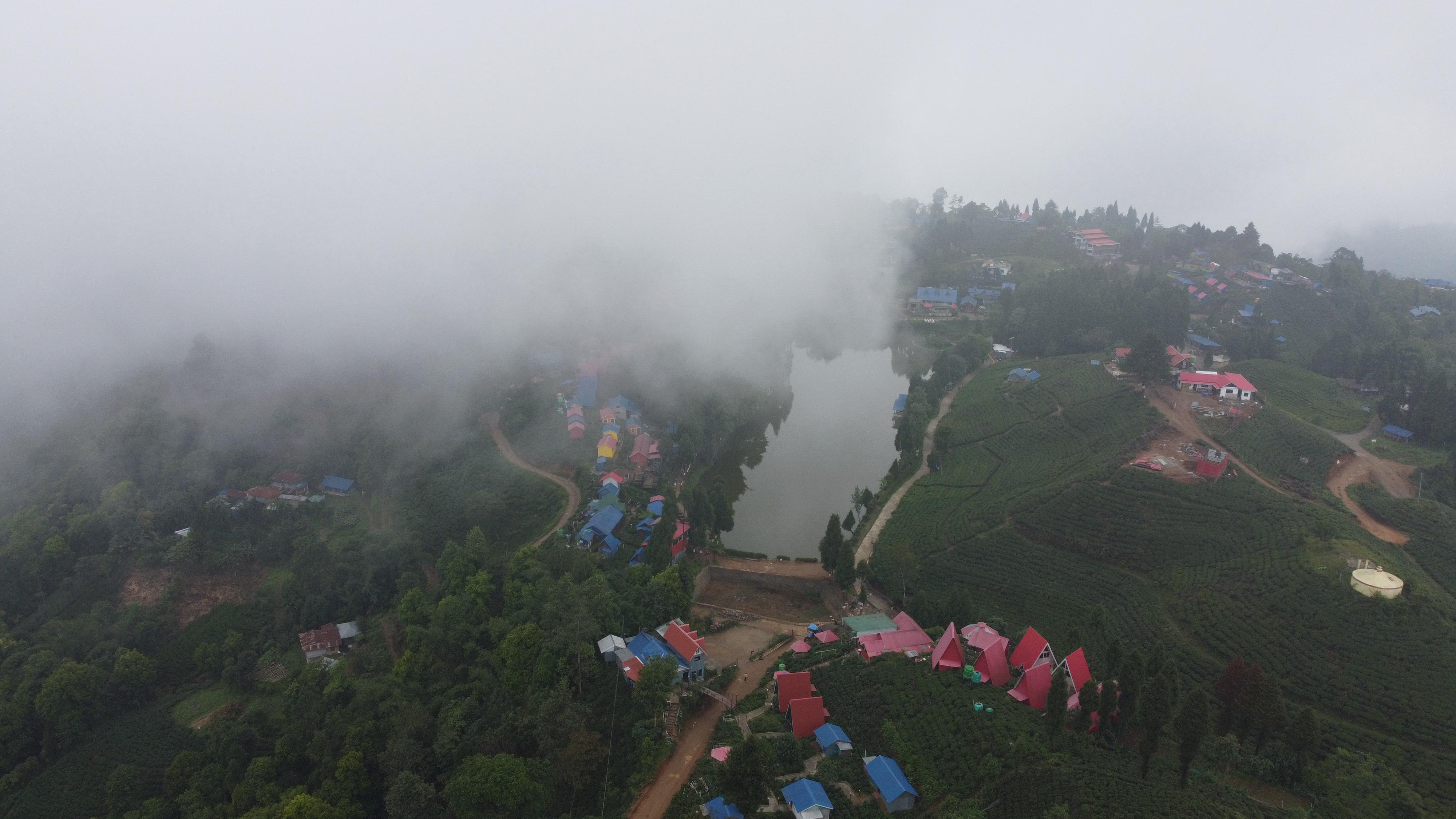 पहाडी भूभागमा मेघगर्जन र चट्याङसहित हल्का वर्षाको सम्भावना