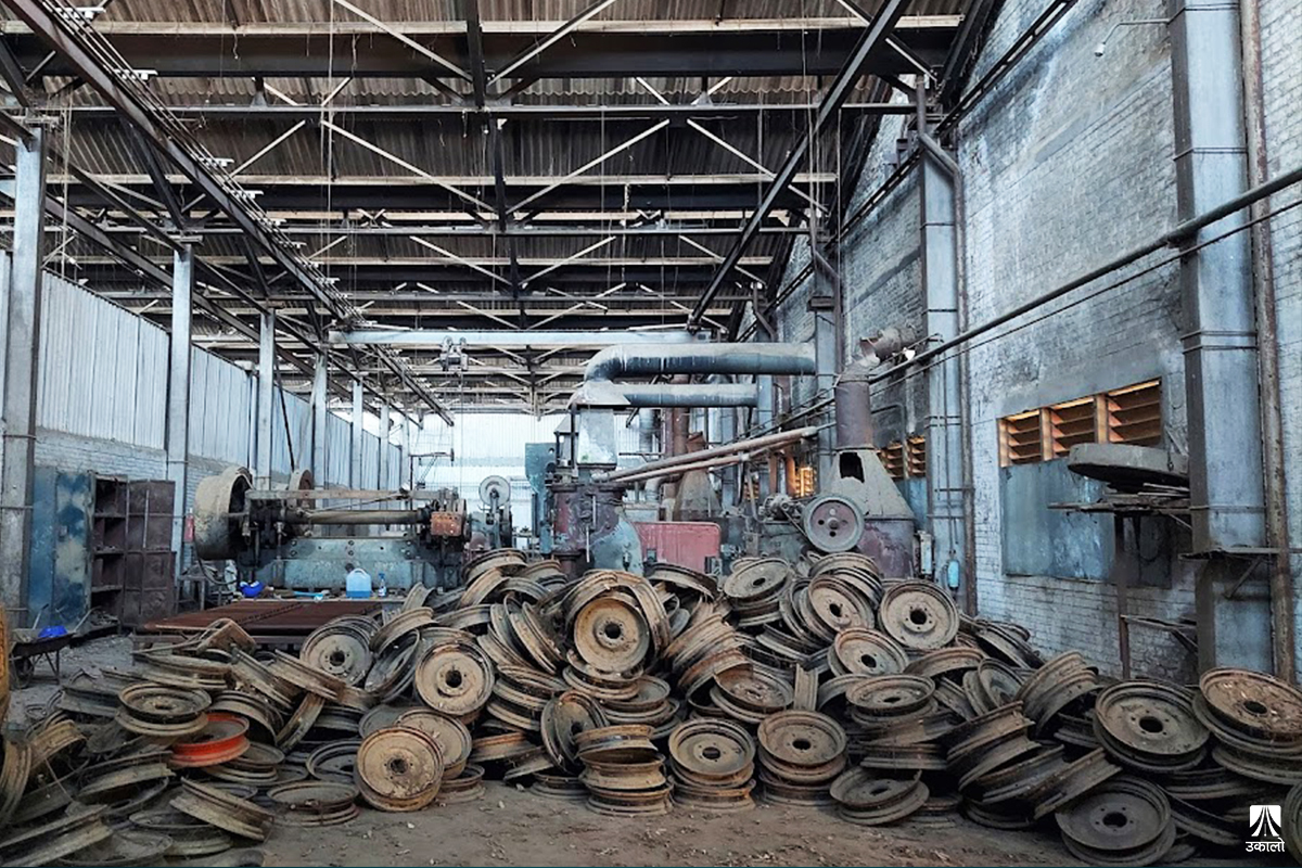 पुस्तक बेचेर कृषि औजार कारखाना चलाउने महावीरको सपना