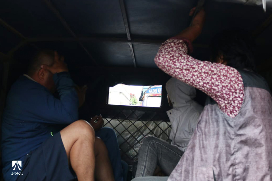 सुन प्रकरण : भन्सार कर्मचारीसहित ६ जना पक्राउ