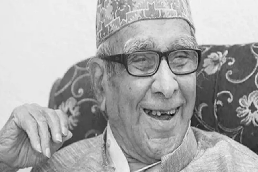 राष्ट्रकविको स्मृतिमा अक्षयकोष स्थापना, हरेक वर्ष १ जना साहित्यकारलाई पुरस्कृत गरिने