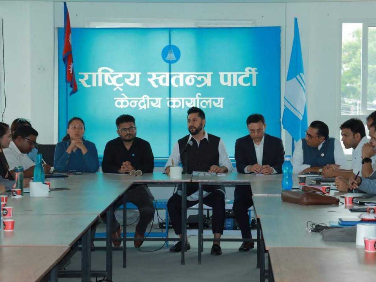 मुकुल ढकाललाई कारबाही गर्नुपर्ने पक्षमा रास्वपाका केन्द्रीय सदस्य