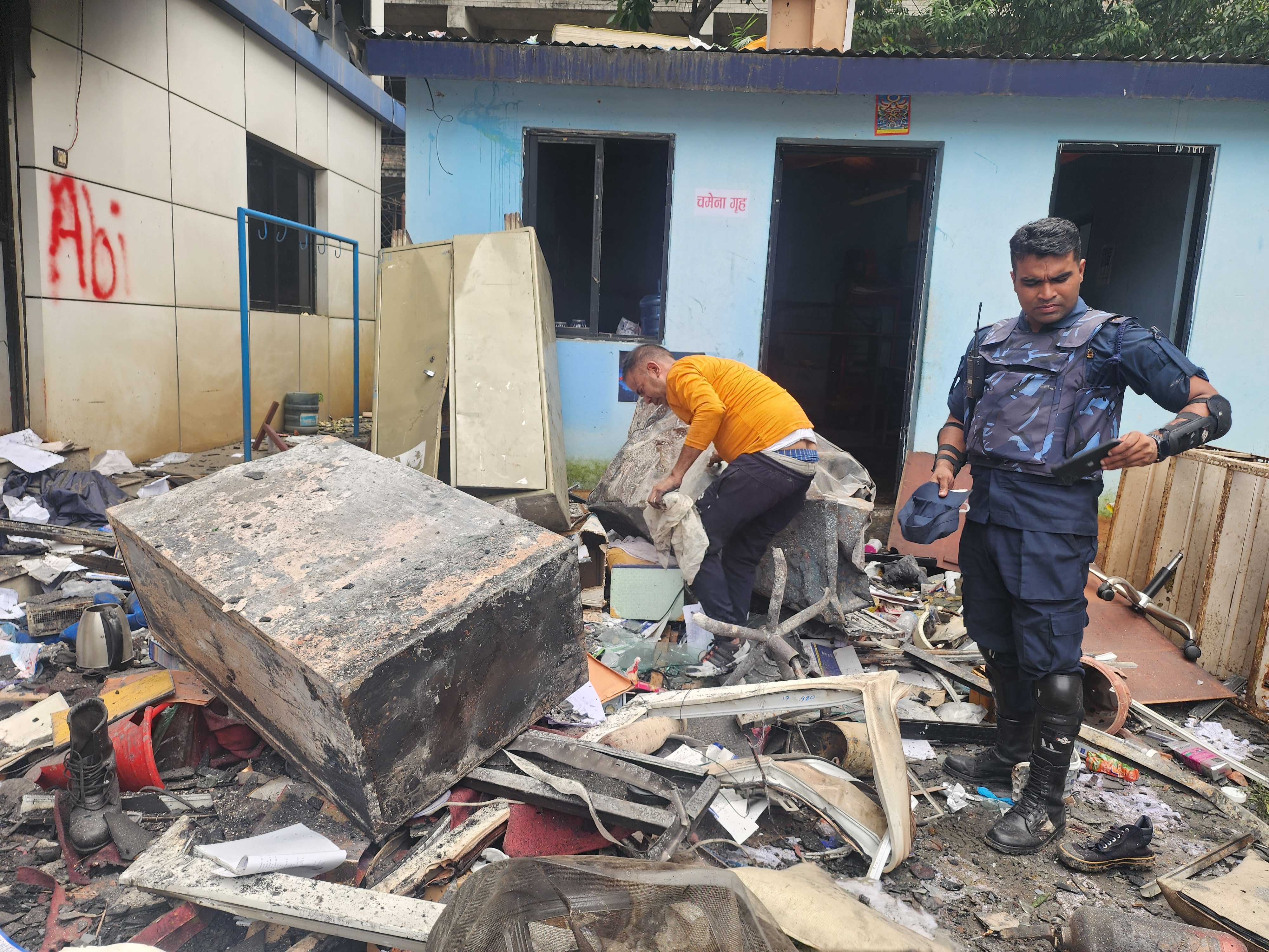 मनोबल उच्च बनाएर ‘ड्युटी’मा फर्किंदै प्रहरी