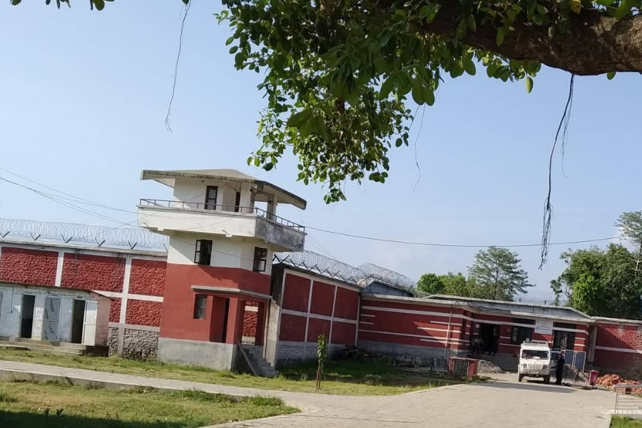 नवलपरासी कारागारमा कोचाकोच कैदीबन्दी, सरुवा रोग फैलिने डर