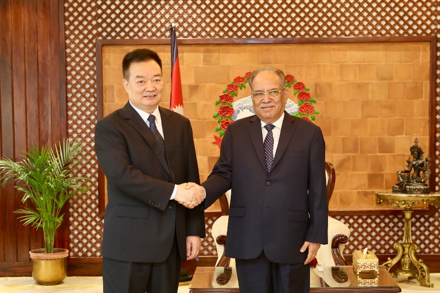 प्रधानमन्त्री र सीपीसीका तिब्बत सचिव वाङबीच बालुवाटारमा भेटवार्ता