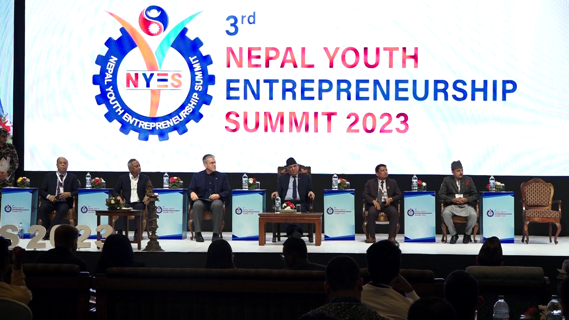 ‘विदेशमा रहेका नेपालीलाई फर्काउने गरी १६औँ पञ्चवर्षीय योजना बनाउँदै छौँ’