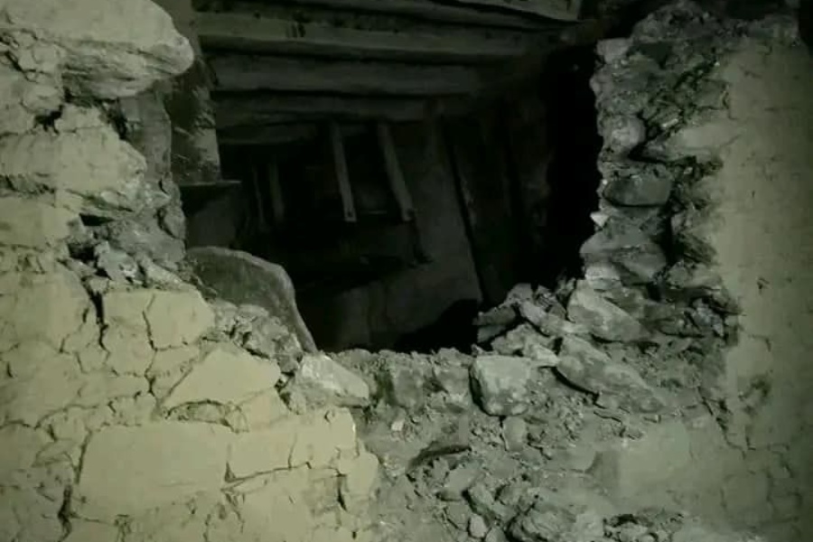 डोटी भूकम्प अपडेट : ८ घरमा पूर्ण क्षति, घाइतेको जिल्ला अस्पतालमा उपचार हुँदै