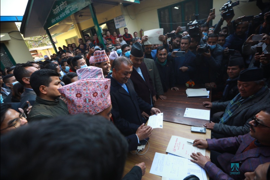 कांग्रेस संसदीय दलको नेतामा शेरबहादुर देउवा र गगन थापाको उम्मेदवारी