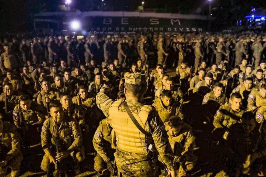 ग्यांगस्टर पक्रिन १० हजार सैनिक परिचालन