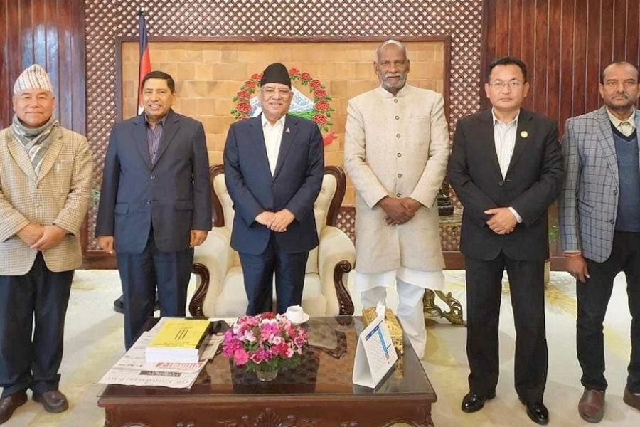 फुट्यो बाबुराम भट्टराईको नेसपा, महिन्द्र राय समूहले माओवादीसँग एकता गर्ने