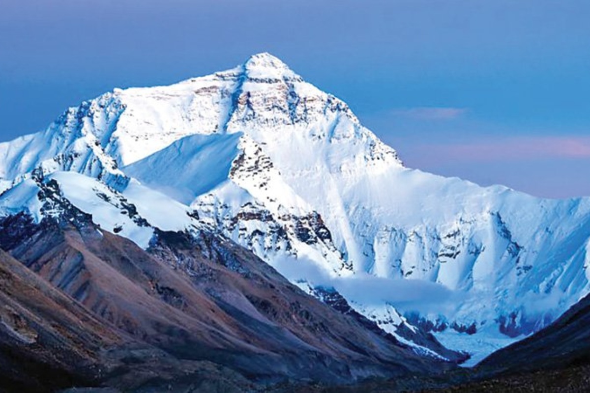 मकालु हिमाल आरोहण गरी फर्किने क्रममा १ पर्वतारोहीको मृत्यु
