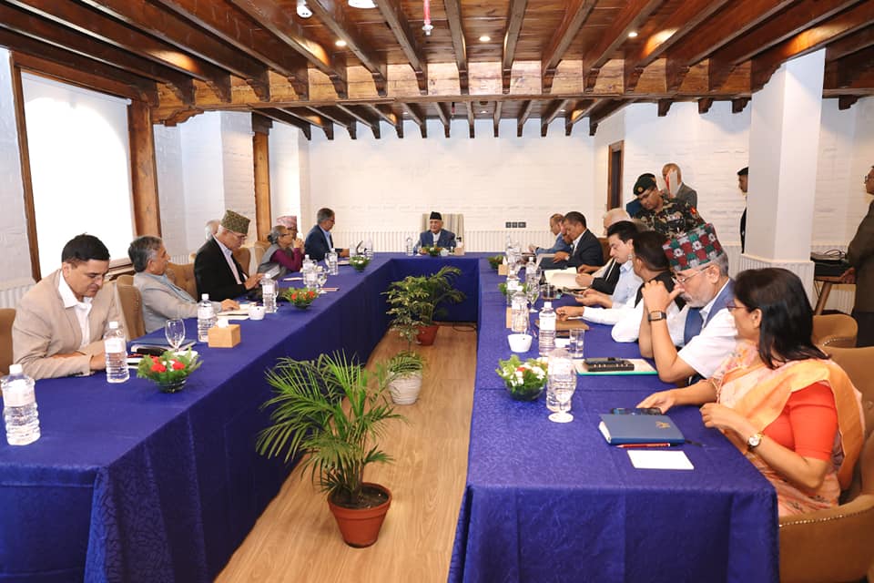 एमाले सचिवालय बैठक : उपाध्यक्षमा गुरु बराल मनोनीत, नेताहरूको जिम्मेवारी हेरफेर