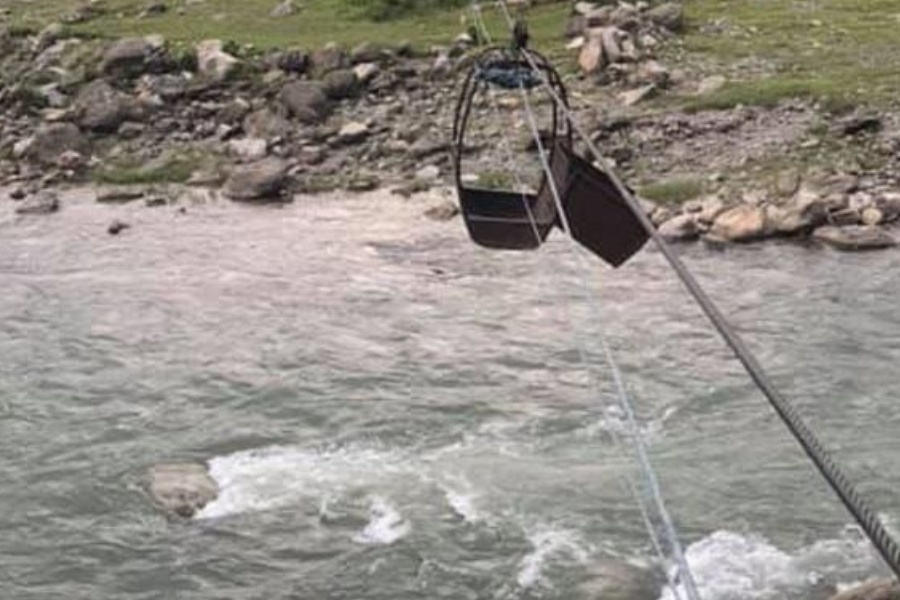 तुइनबाट महाकाली नदीमा खसेर बालक बेपत्ता