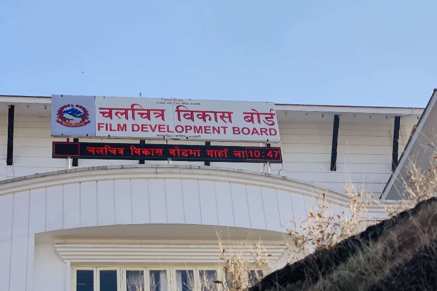 ३५ कलाकार पुरस्कृत, गिरी र श्रेष्ठलाई दीर्घ साधना