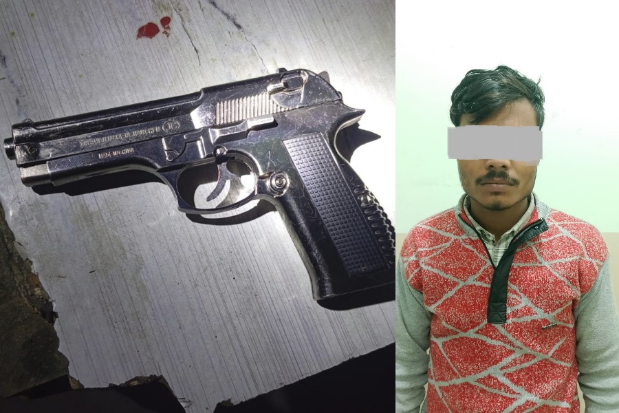 नक्कली पेस्तोल देखाएर रकम असुल्ने व्यक्ति पक्राउ