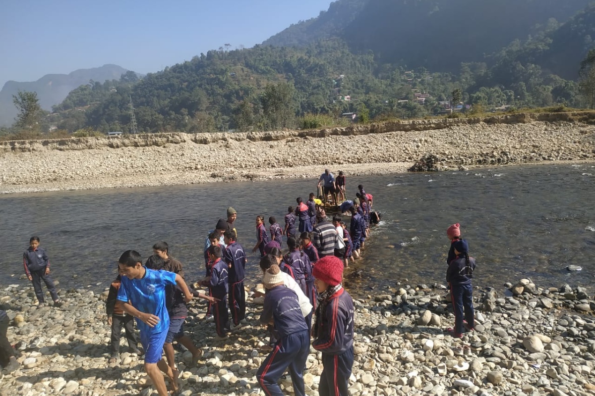 आँधीखोला तर्न ४० वर्षदेखि फट्केको भर