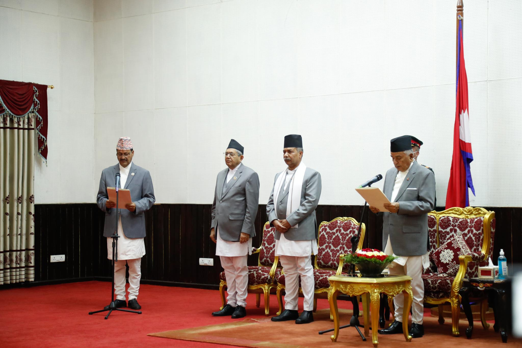 आठौँ पटक मन्त्रिपरिषद् विस्तार, परराष्ट्रमन्त्रीमा एनपी साउदले लिए शपथ