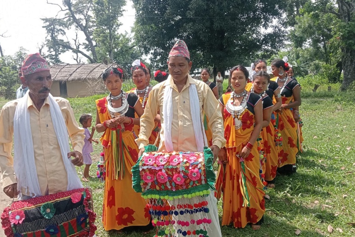 पश्चिम तराईमा उल्लासपूर्वक मनाइँदै अटवारी पर्व