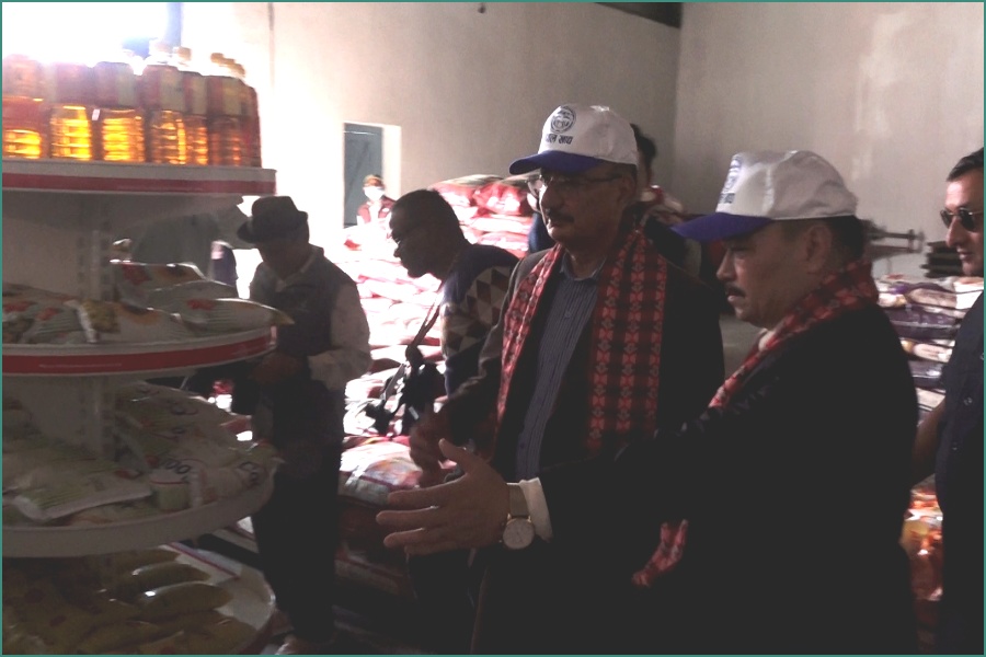 उपभोक्ताको हितविपरीत काम गर्नेलाई कडा कारबाही गर्ने मन्त्री रिजालको चेतावनी