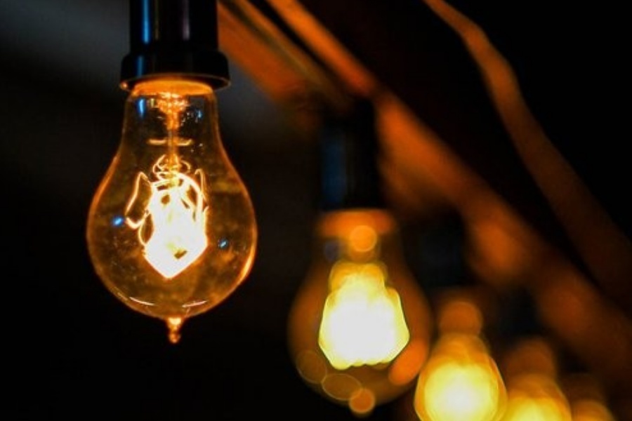 बाढीले जलविद्युत् आयोजना बगाउँदा २५० परिवार बिजुलीविहीन