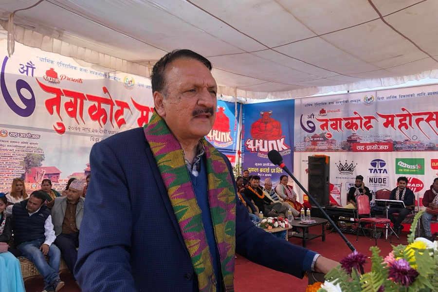 राजनीतिक चलखेलले कांग्रेस सरकार बाहिर बस्न बाध्य भयो : प्रकाशशरण महत