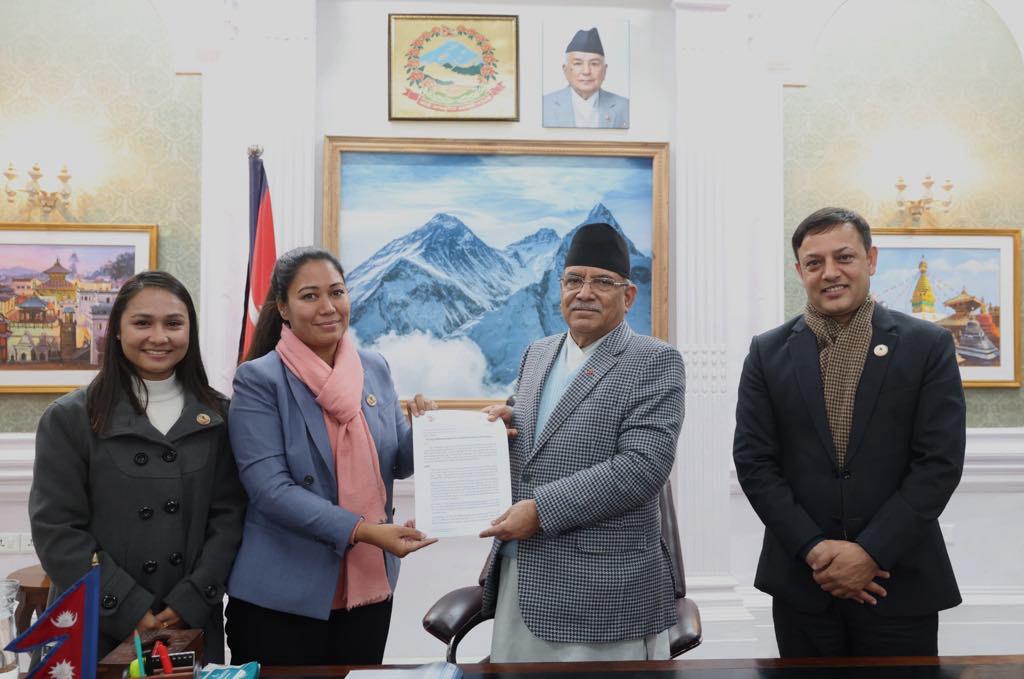 त्रिविको उपकुलपति छनोट कार्यविधि पुनरावलोकन गर्न प्रधानमन्त्रीलाई सांसद श्रेष्ठको ध्यानाकर्षण