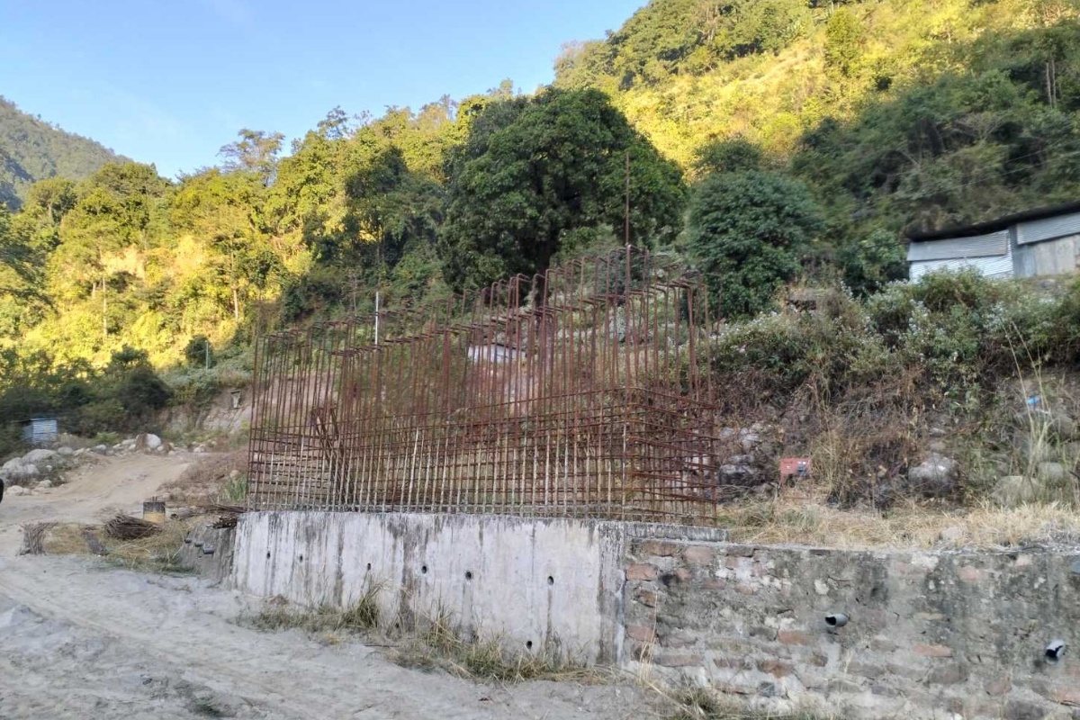 ठेक्का लागेको आठ वर्षमा पनि बनेन काभ्रे र मकवानपुर जोड्ने पुल