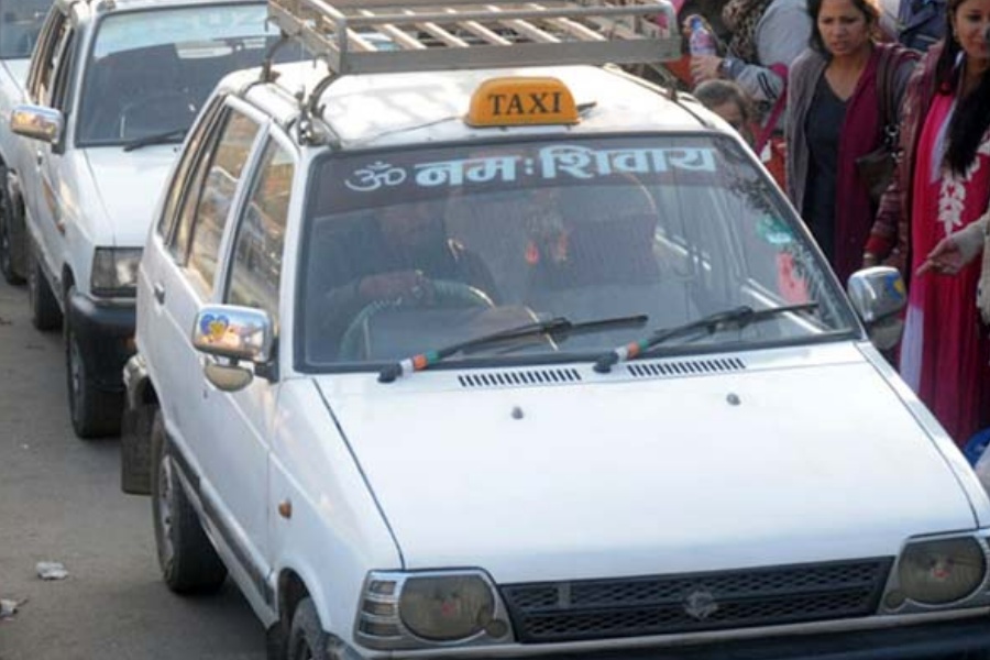 ट्याक्सीको वर्गीकरण गरिँदै, ‘लक्जरी’ ट्याक्सी चढ्न दोब्बर शुल्क