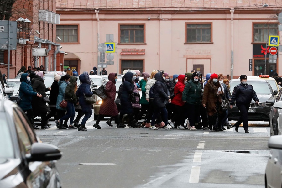 रुसले सन् २०२४ मा आप्रवासी निष्कासन दोब्बर बनायो