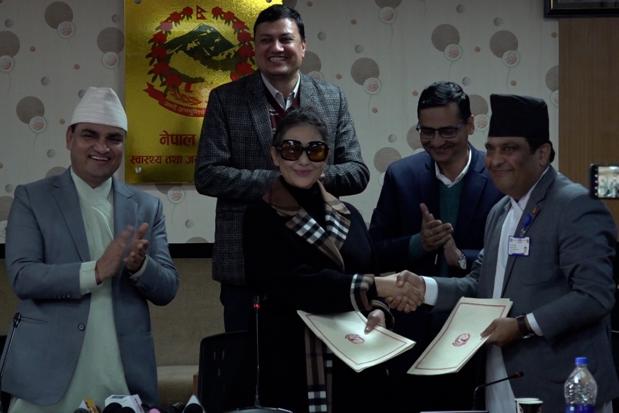 एचपीभी खोप अभियानका लागि मनिषा कोइराला बनिन् सद्भावना दूत