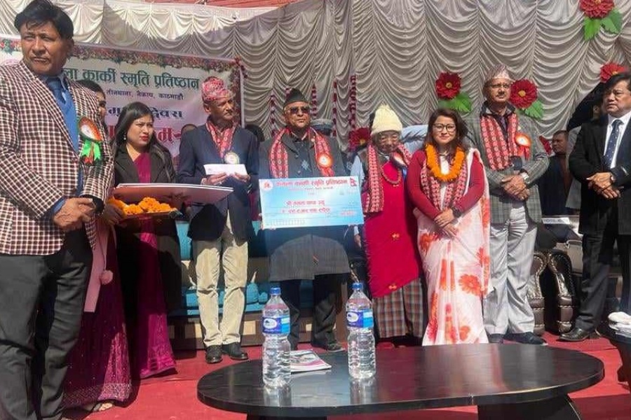 कमला कार्की स्मृति प्रतिष्ठानद्वारा ५ व्यक्ति र १ संस्था सम्मानित