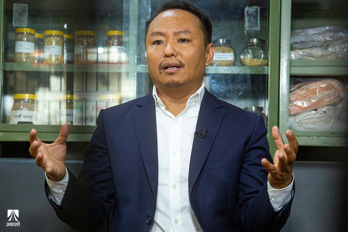 ‘उत्पादनको बजार खोज्ने र ऋण खोज्ने काम किसानको होइन’ 