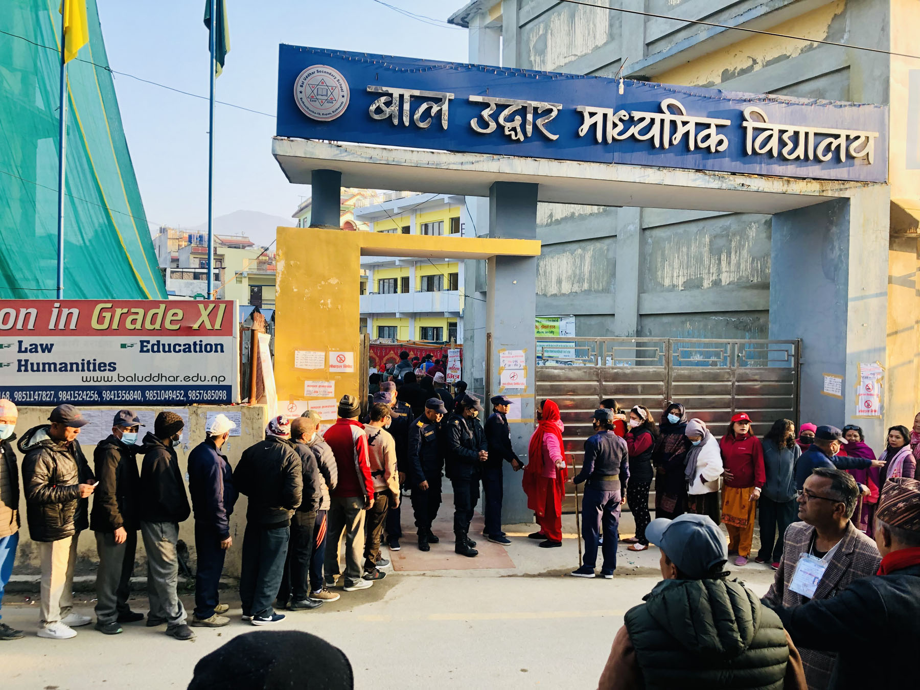 छिटपुट घटनाबाहेक देशभर शान्तिपूर्णरूपमा मतदान जारी