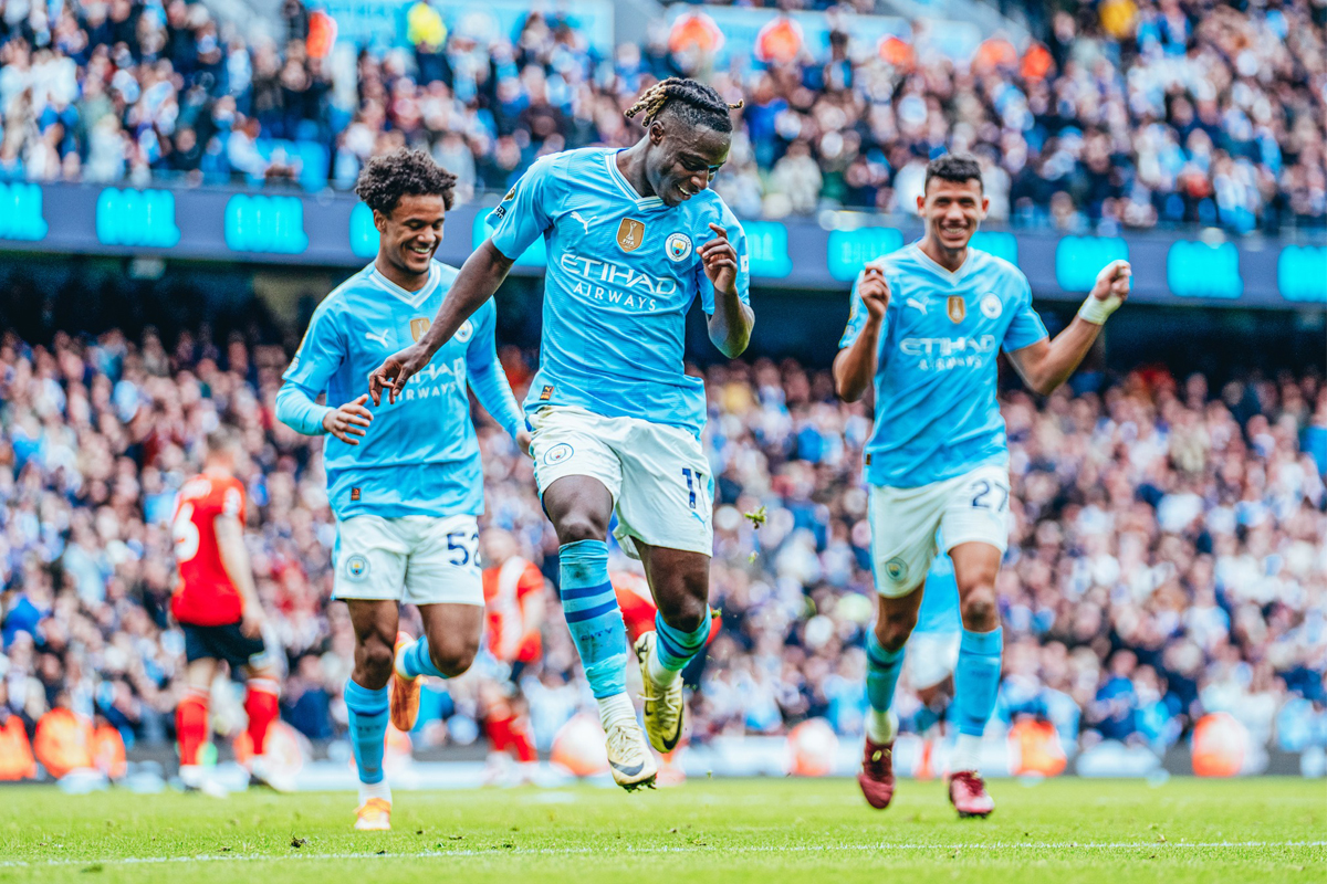 सानदार जितसहित म्यानचेस्टर सिटी शीर्षस्थानमा 