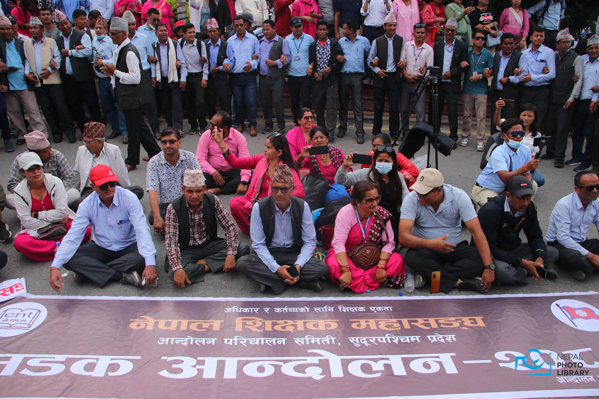 विद्यालय शिक्षा विधेयक सदनबाट समितिमा जान ढिलाइ