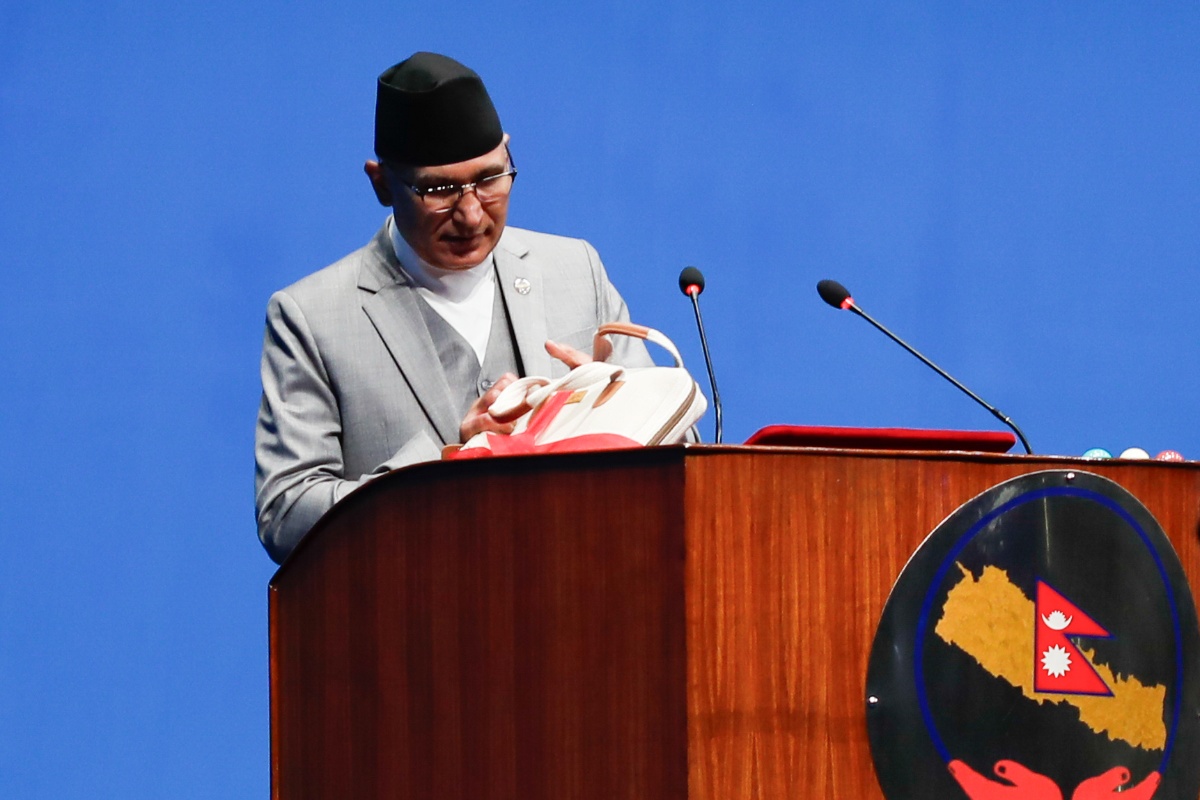 सरकारले ल्यायो १९ खर्ब ६४ अर्ब ११ करोडको बजेट 