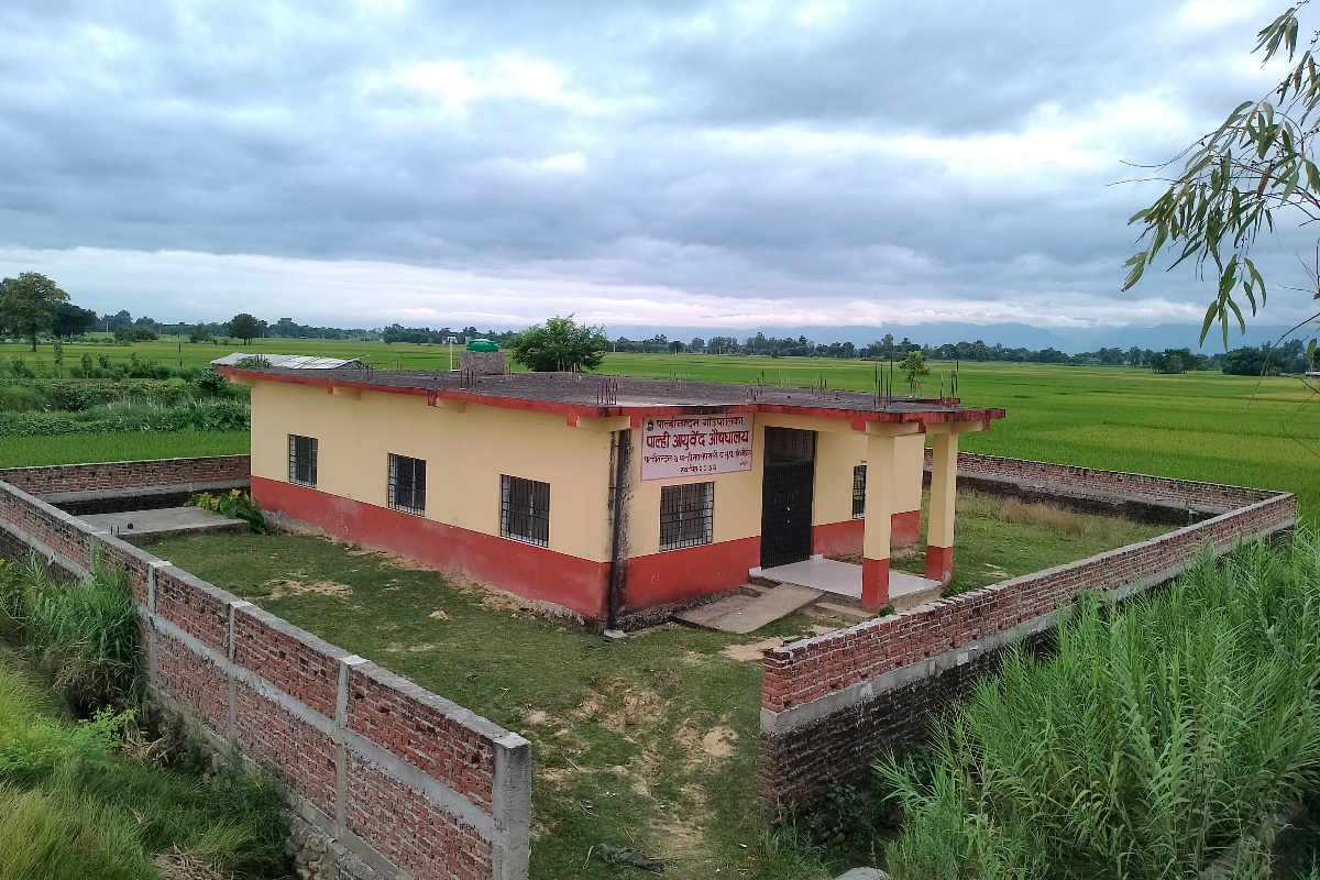 प्रयोगमा आएन पाल्हीनन्दनको आयुर्वेद औषधालय भवन