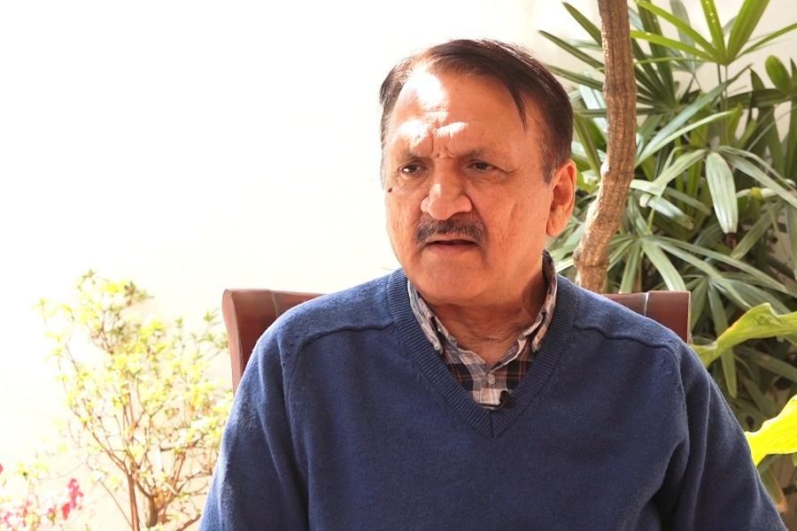 वित्तीय क्षेत्रका समस्या समाधान गर्न राष्ट्र बैंकसँग निरन्तर छलफल भइरहेको छ : अर्थमन्त्री