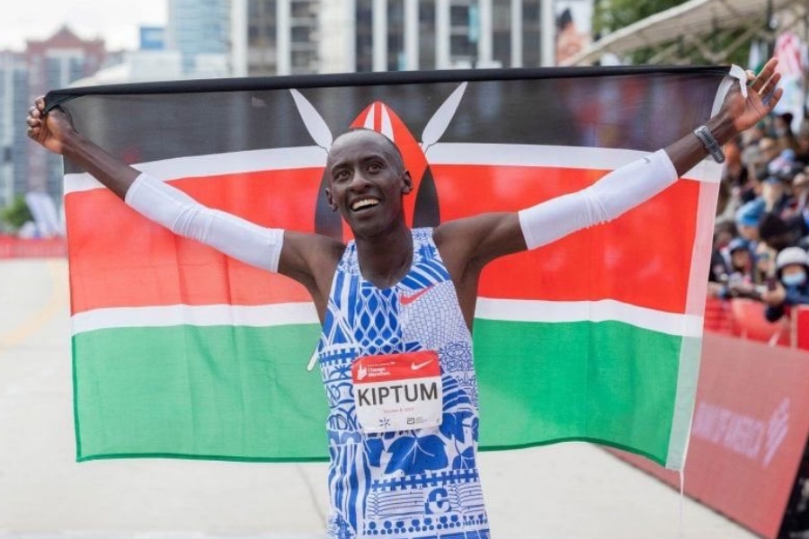 कार दुर्घटनामा कीर्तिमानी धावक केल्भिन किप्टमको मृत्यु 