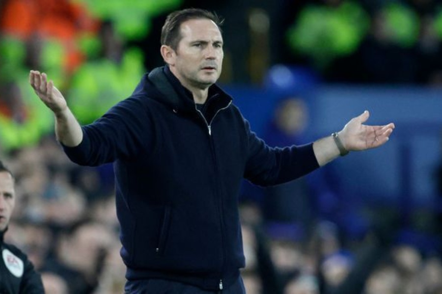 एभर्टनलाई अपेक्षाकृत नतिजा दिलाउन नसकेका प्रशिक्षक लाम्पार्ड बर्खास्त