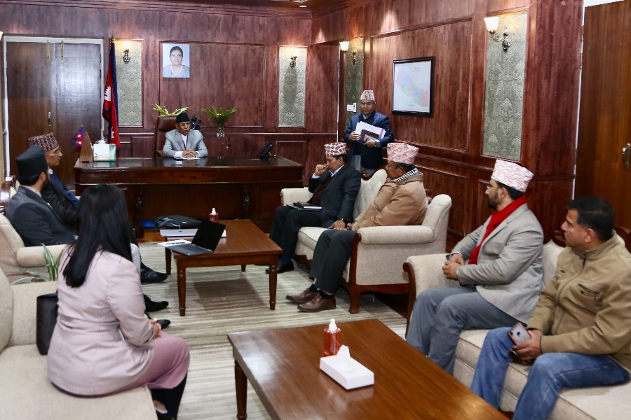 कम्बाेडियामा ज्यान गुमाएका निराकारको परिवारलाई सहयोग गर्ने सरकारको प्रतिबद्धता 